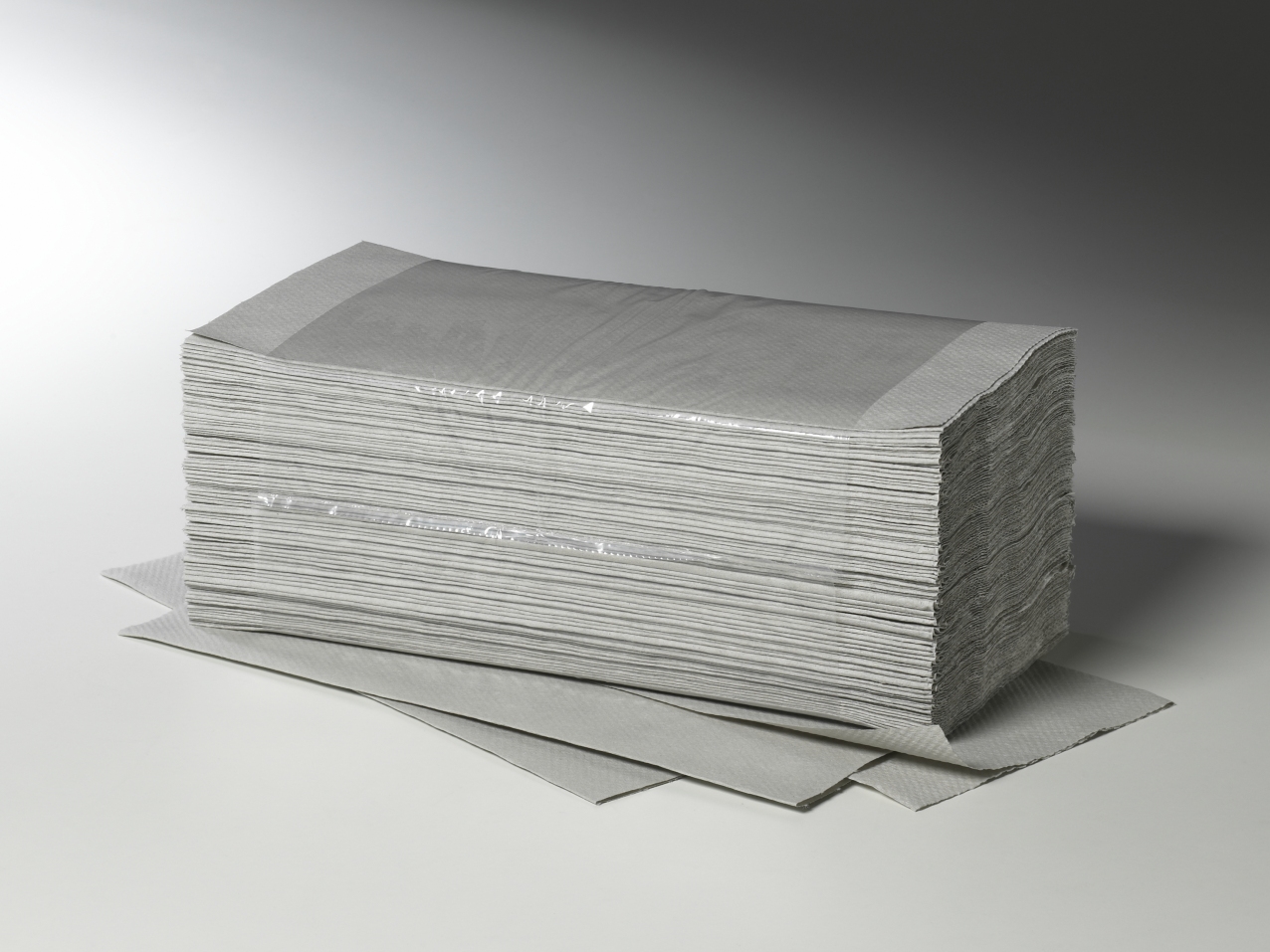 Fripa PLUS Papierhandtücher, 25 x 23 cm, 1-lagig, V-Falz, recycelt - 1 Palette